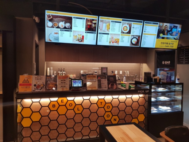 35d5dbb9c21dc00e24521176b36a5fcd_1518146