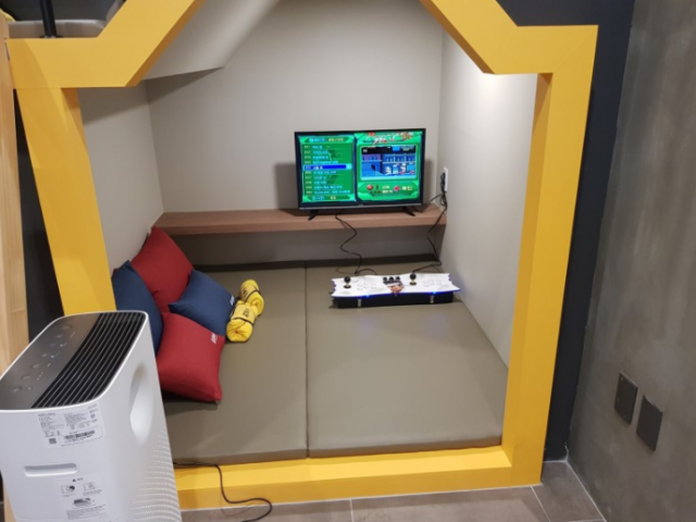 56b17becf34a528d4eea8f58f096144c_1519019